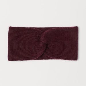H&M Winter Knit Burgundy knotted Headband 🧶